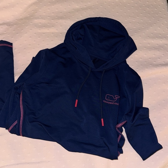 Vineyards Vibes Performance navy hoodie - Picture 2 of 5